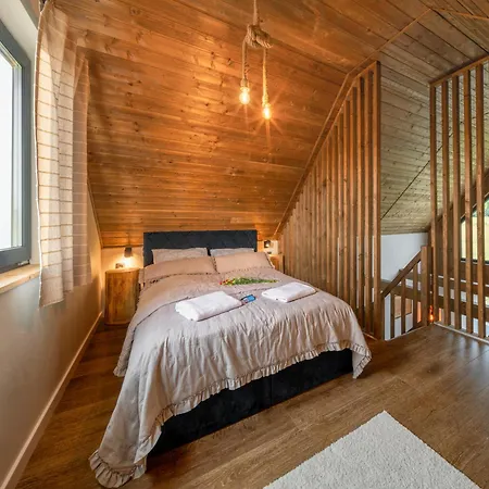 Rest Zone - Mountain Horská chata